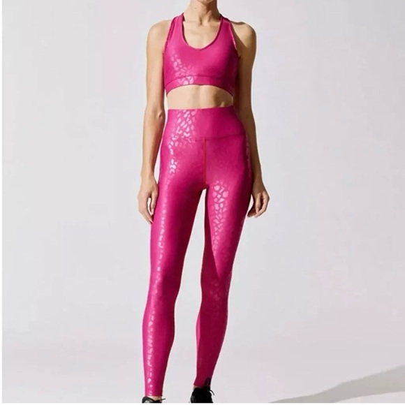 Carbon38  High Rise Leopard Takara Shine Leggings in Berry Pink size Medium NWT - Picture 2 of 11